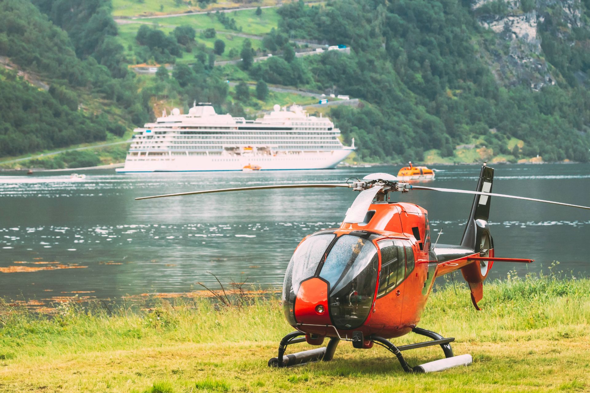 Helicopter Tour in 7-Day Alaska Cruise from Seattle