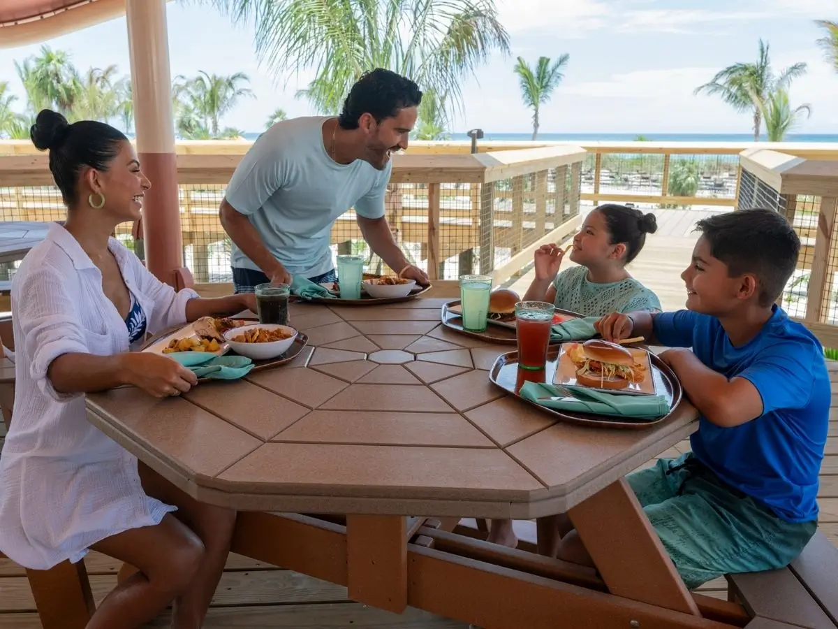 Family time Disney private island