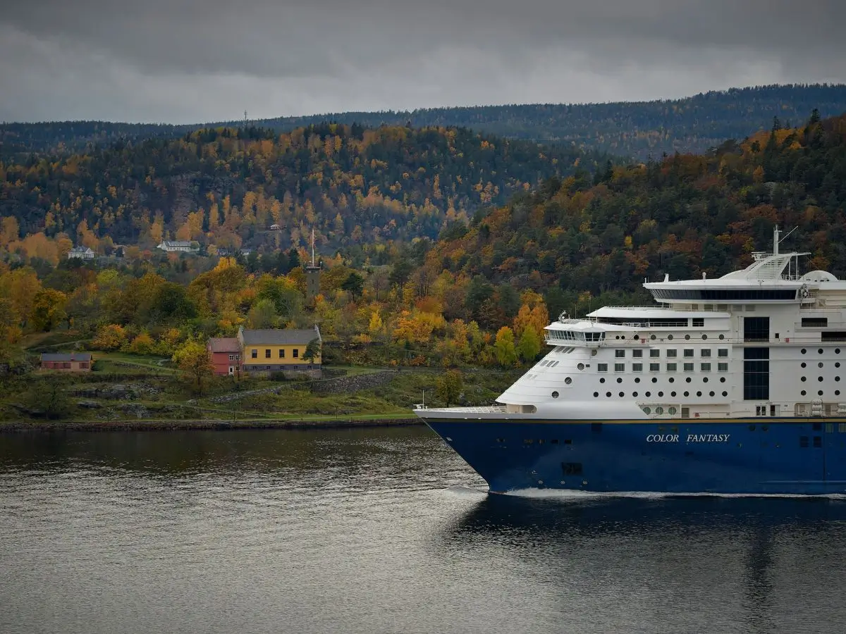 Adults only cruise