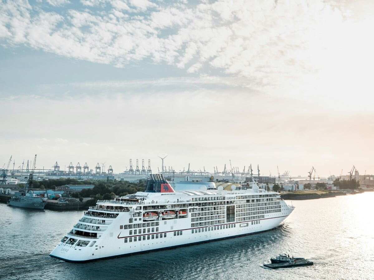 Cruise ship navigating