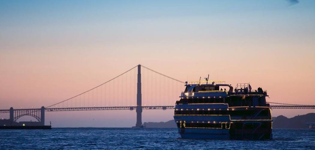 How To Make Friends On A Cruise